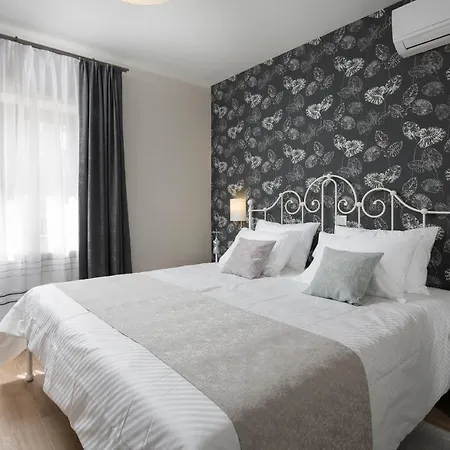 Vesna With Sauna, Hot Tub * Potpićan