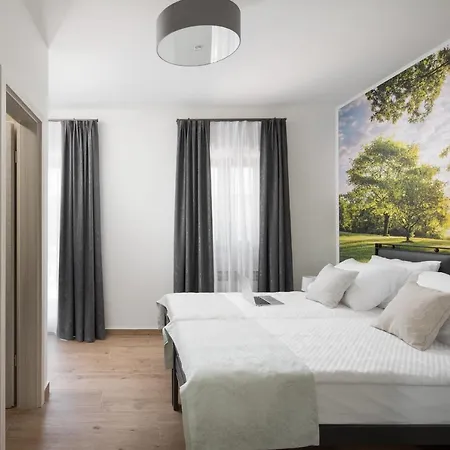 Vesna With Sauna, Hot Tub